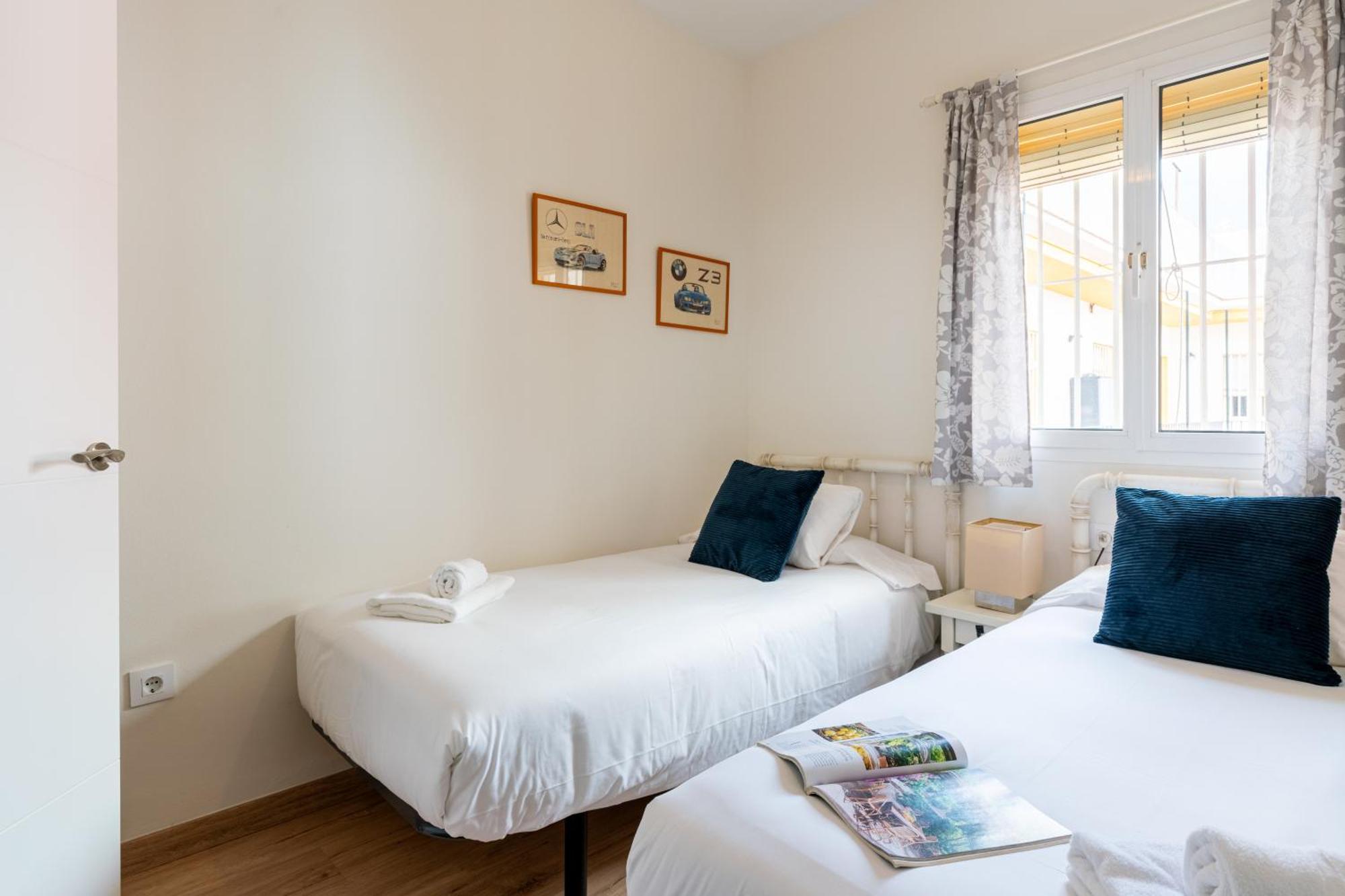 San Bernardo By Thegoodtourist Apartment เซบีญา ภายนอก รูปภาพ