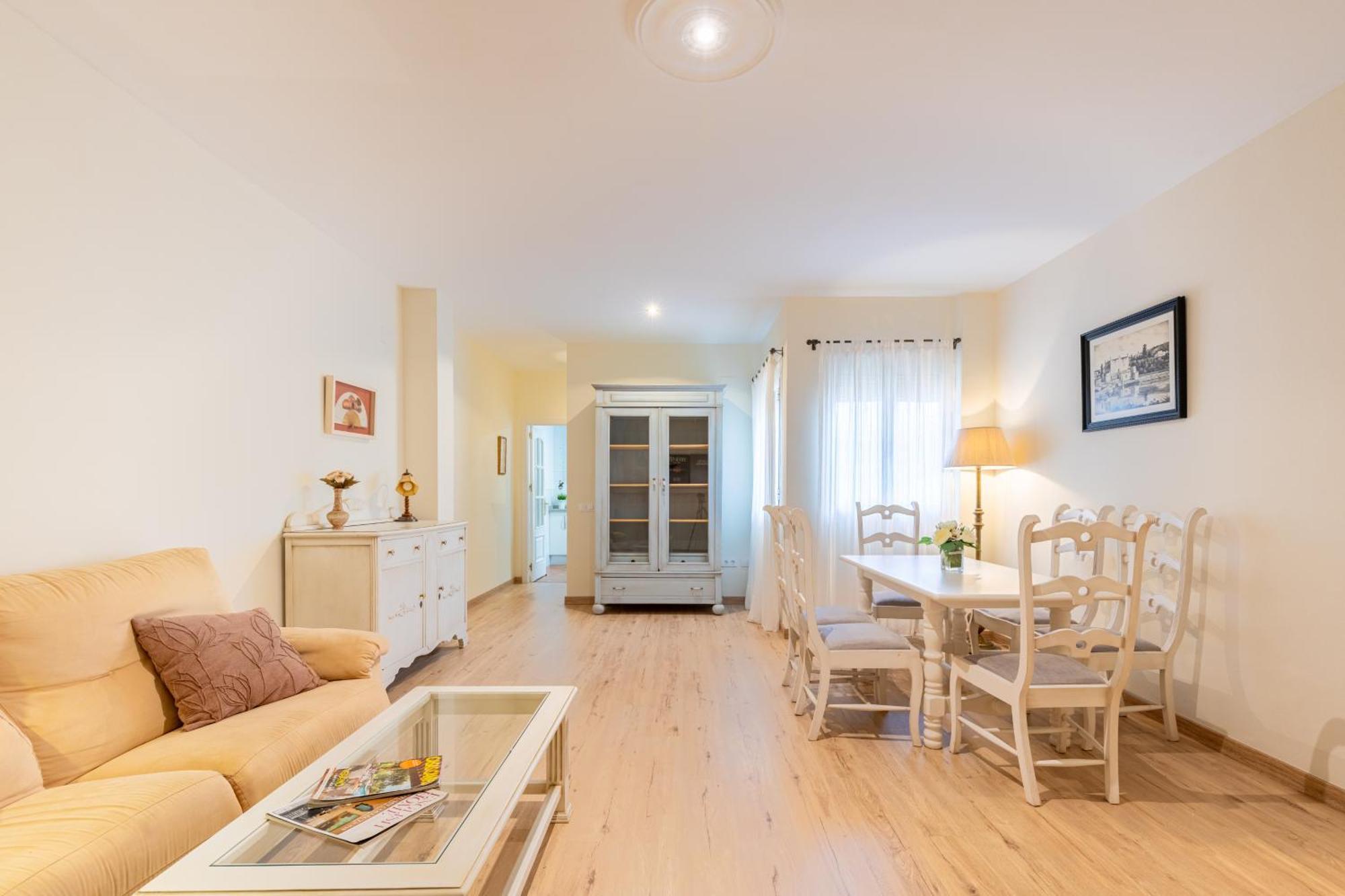 San Bernardo By Thegoodtourist Apartment เซบีญา ภายนอก รูปภาพ